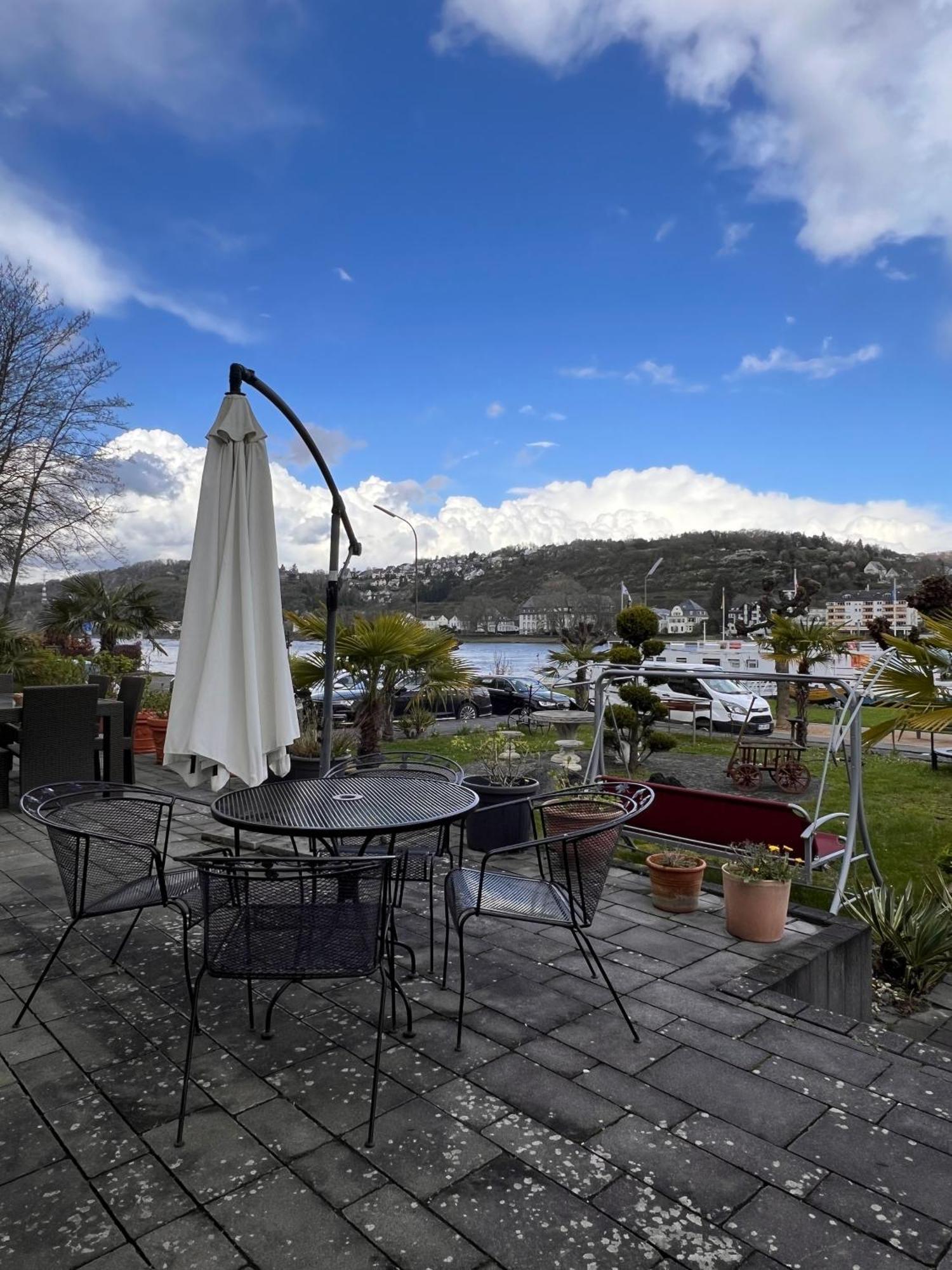 Ferienwohnung Mit Rheinblick In Remagen 1 Exterior foto